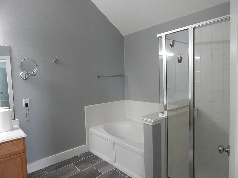 2704 Pyramid Ln — Photo 13