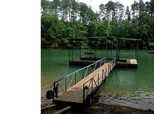 6281 Woodlake Dr, Buford, GA 30518