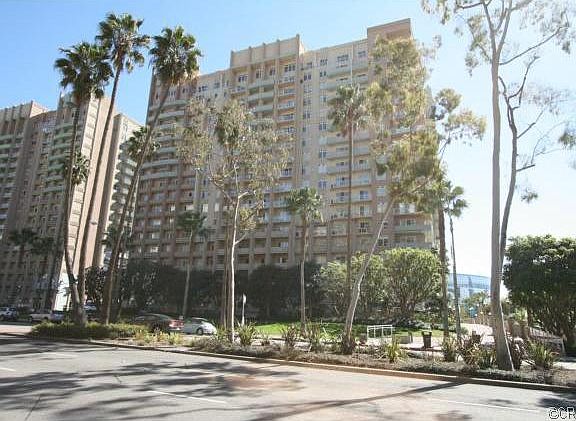 2nd image of 388 E Ocean Blvd Unit 211