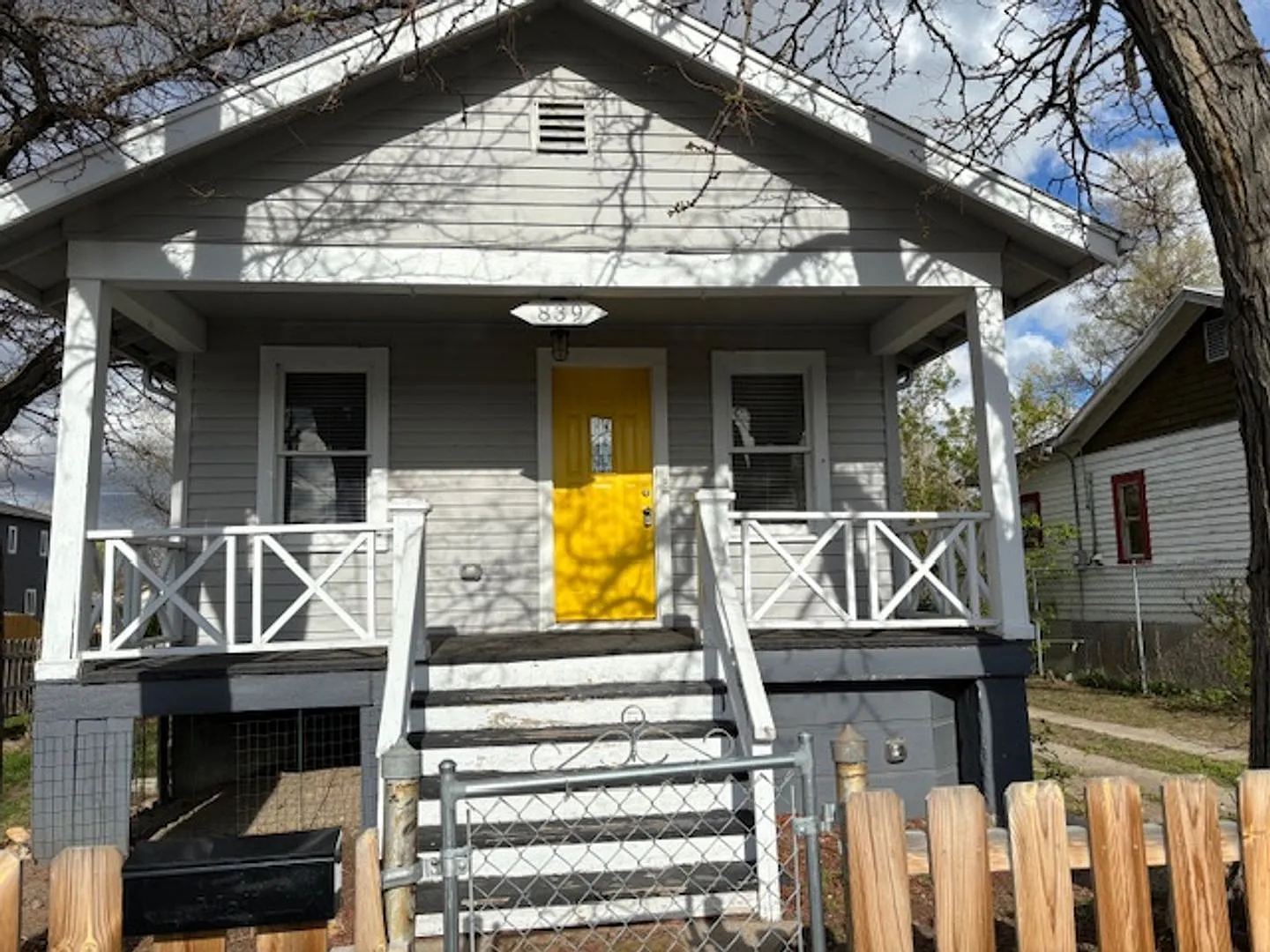 Charming Home — Photo 1