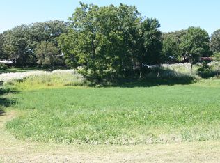 1060 High Ave, Newton, IA 50208