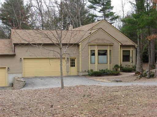 2nd image of 56 Bentwood Dr