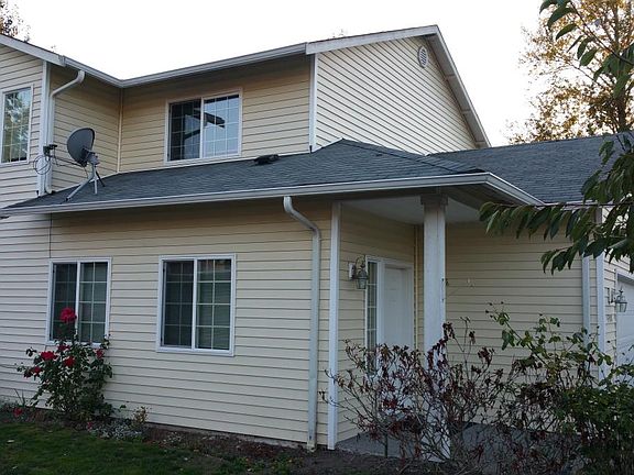 3rd image of 4308 147th St SW