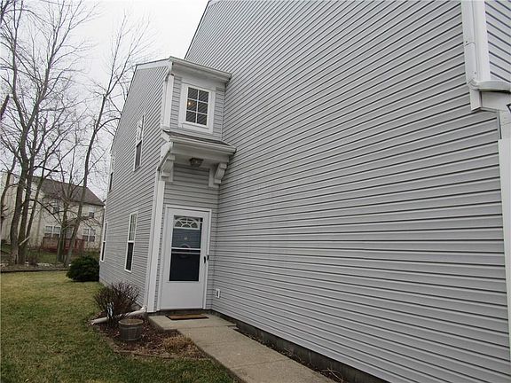 3rd image of 5022 Pembridge Dr