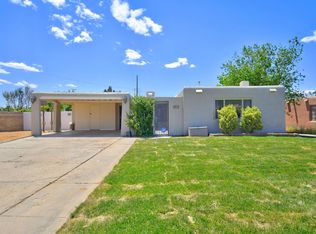 1911 Saint St NE, Albuquerque, NM 87112