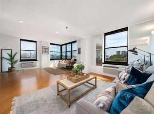 2 Constitution Ct APT 804, Hoboken, NJ 07030