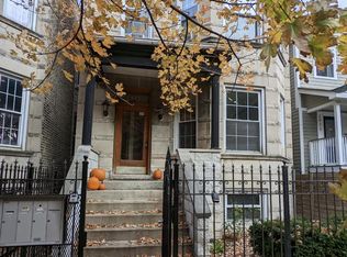 2925 N Sacramento Ave #2, Chicago, IL 60618