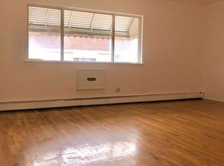 16 Seigel Ct #2A, Brooklyn, NY 11206