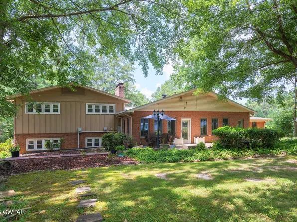 468 Colonial Dr, Lexington, TN 38351