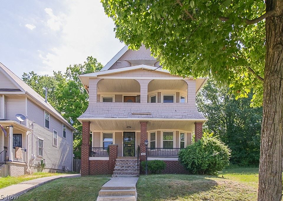 1st image of 2653 E 115th St