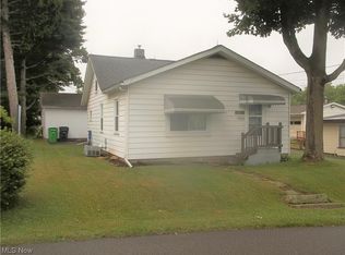 1988 Wagner St NW, Dover, OH 44622