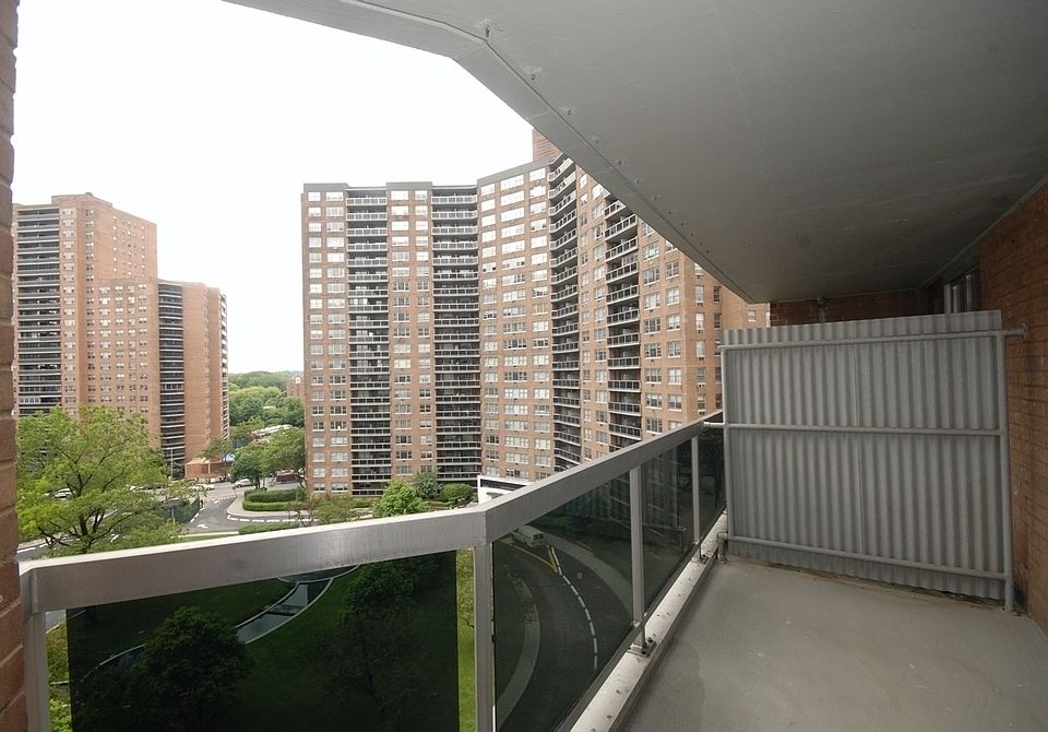 1st image of 104-20 Queens Blvd #12S