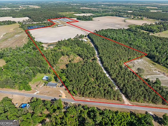 4th image of 40 Azalea Ln