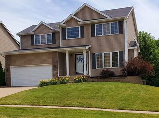 715 79th Pl, West Des Moines, IA 50266