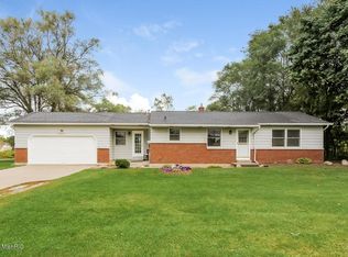 0643 Leonard St NW, Grand Rapids, MI 49534