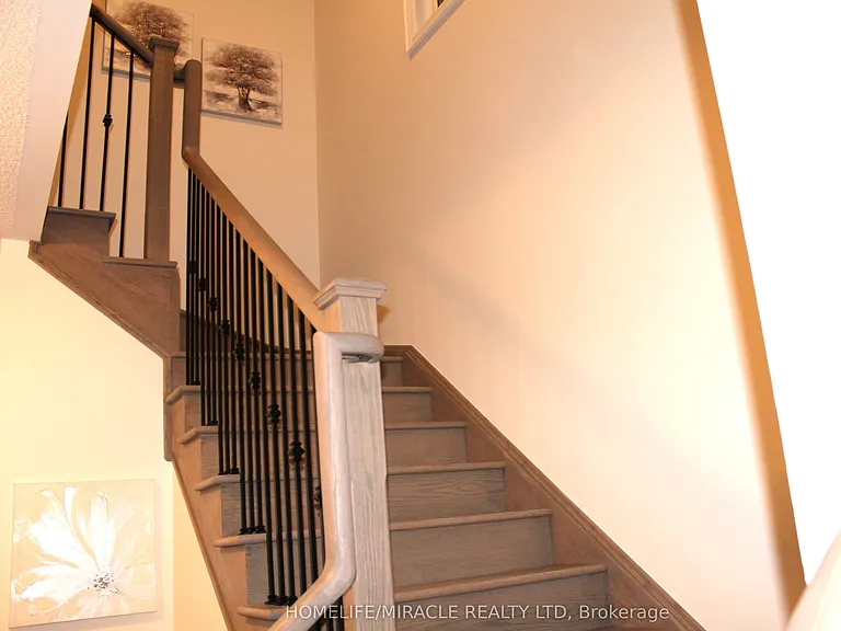94 Bermondsey Way — Photo 9