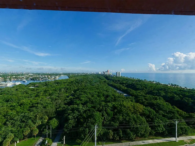 3000 E Sunrise Blvd #G — Photo 14