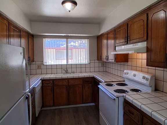 2nd image of 1136 E Fedora Ave APT 105