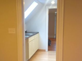 18 Joseph St FLOOR 3, Medford, MA 02155