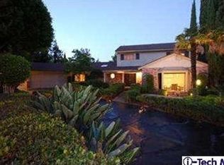 1557 Remah Vista Dr, Glendale, CA 91207