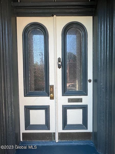 5th image of 37 Dove Street