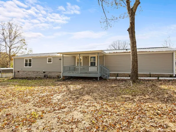 100 N Lucky Ln, Travelers Rest, SC 29690