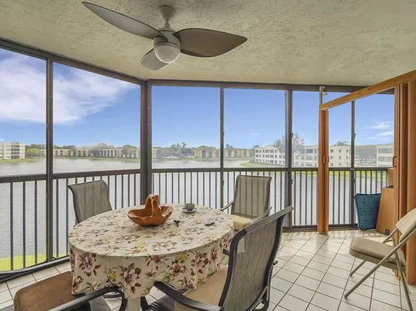 7250 Fairfax Dr #302, Tamarac, FL 33321