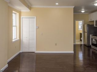 1030 Frank St FLOOR 2, Roselle, NJ 07203