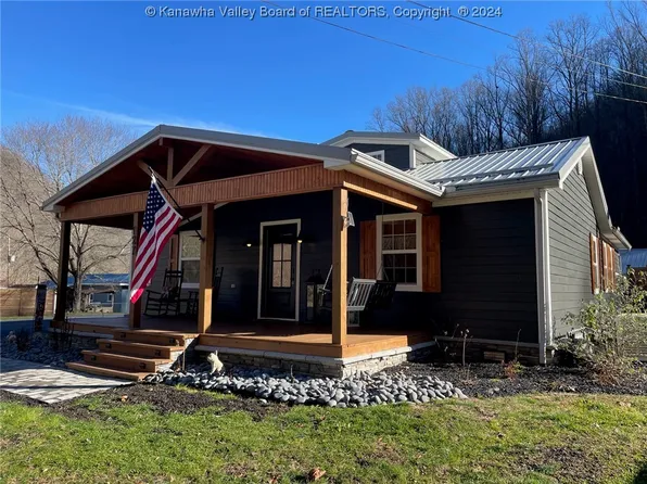 127 Smith Crk, Dixie, WV 25059