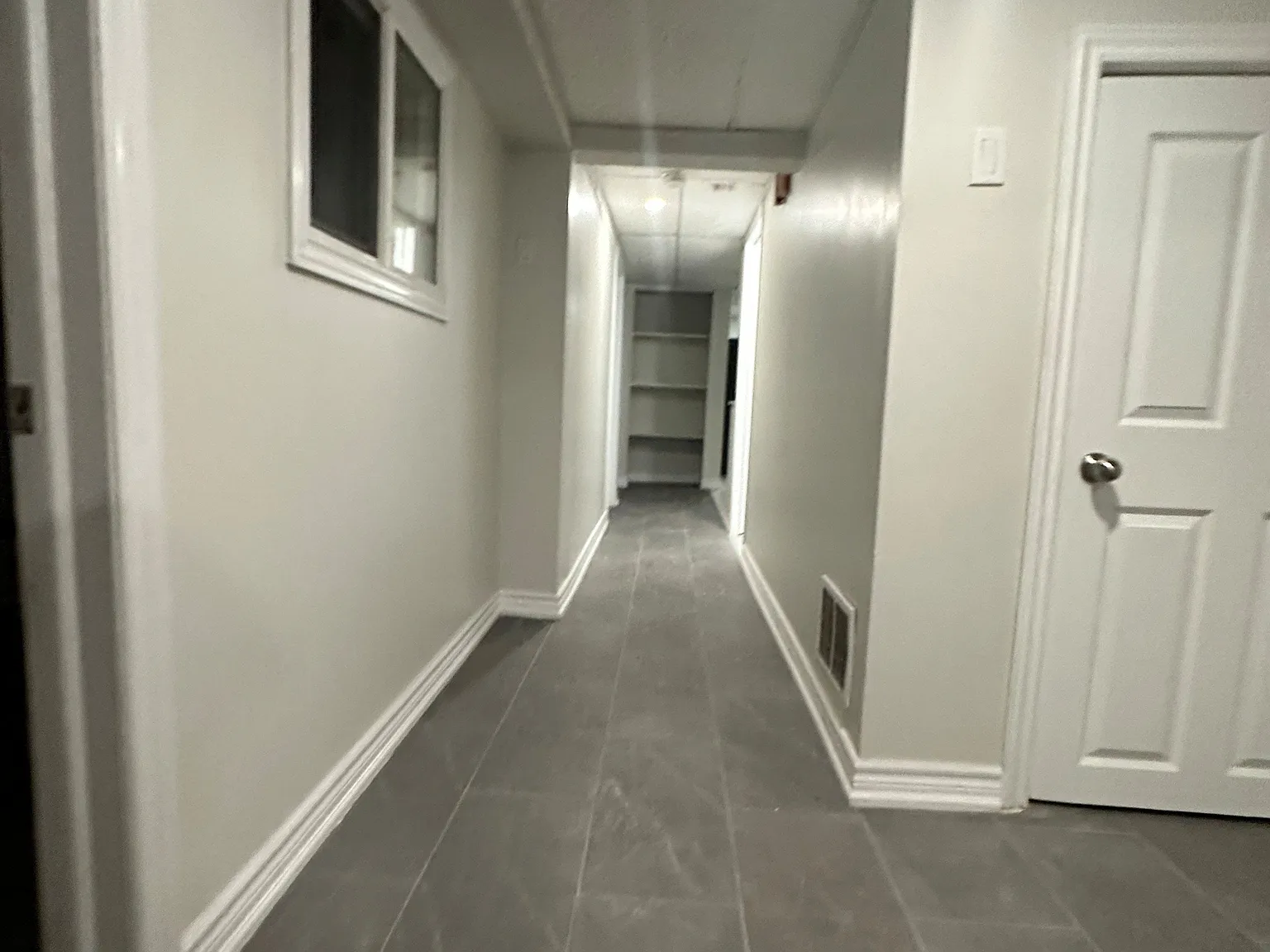 4 bed, $2,300 — Photo 2