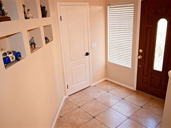 3rd image of 27733 Heartwood Ct