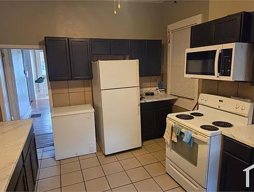 6 bed, 200 sqft, $650 — Photo 2