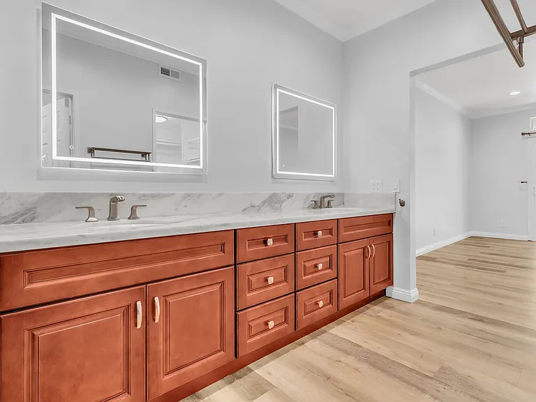 28191 Newport Way #J — Photo 26