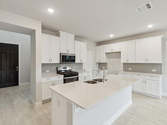 3rd image of 3817 Jan Camille Ct
