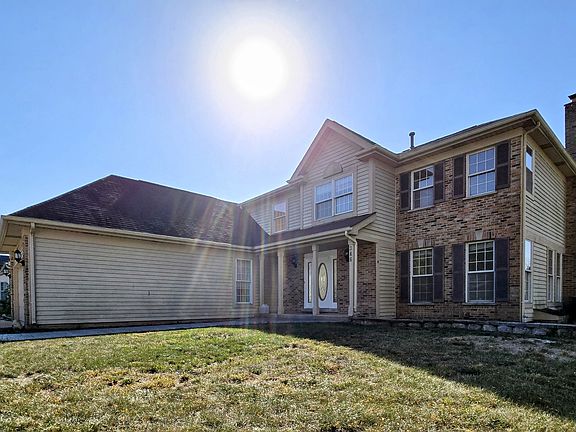 2nd image of 346 W Hampshire Dr