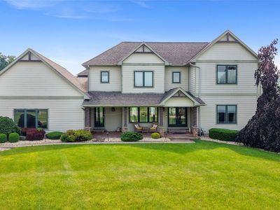 61 E Country Gate Pl, Vestal, NY, 13850