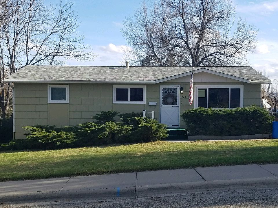Front with new windows