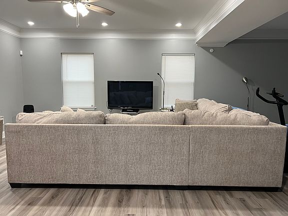 2nd image of 2452 24th St