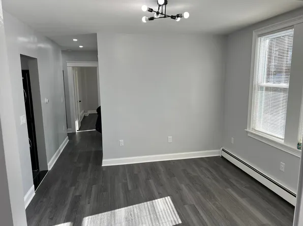 540 61st Street image 3 of 16