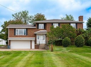 139 Red Maple Ln, Glenshaw, PA 15116