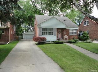 240 Brentwood St, Inkster, MI 48141