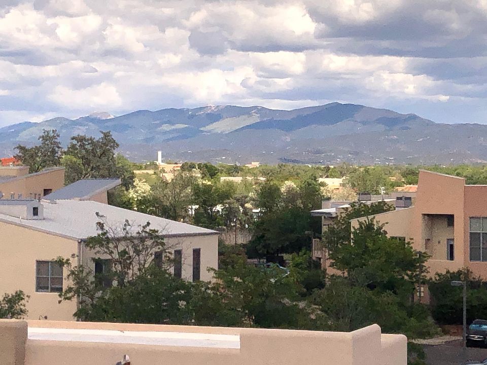 1st image of 1405 Vegas Verdes Dr