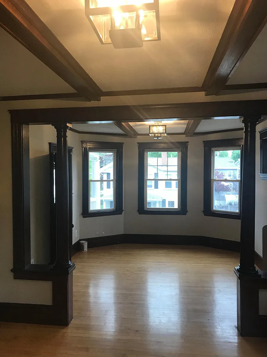 Building Photo - 67 Lamoille Ave