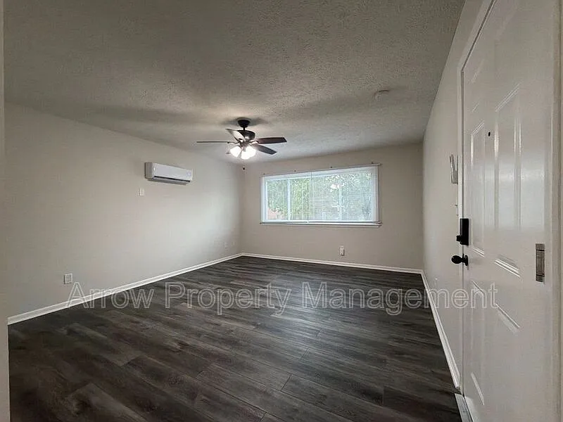1 bed, 1.0 bath, 638 sqft, $750 — Photo 2