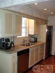 4th image of 8523 Bacardi Dr