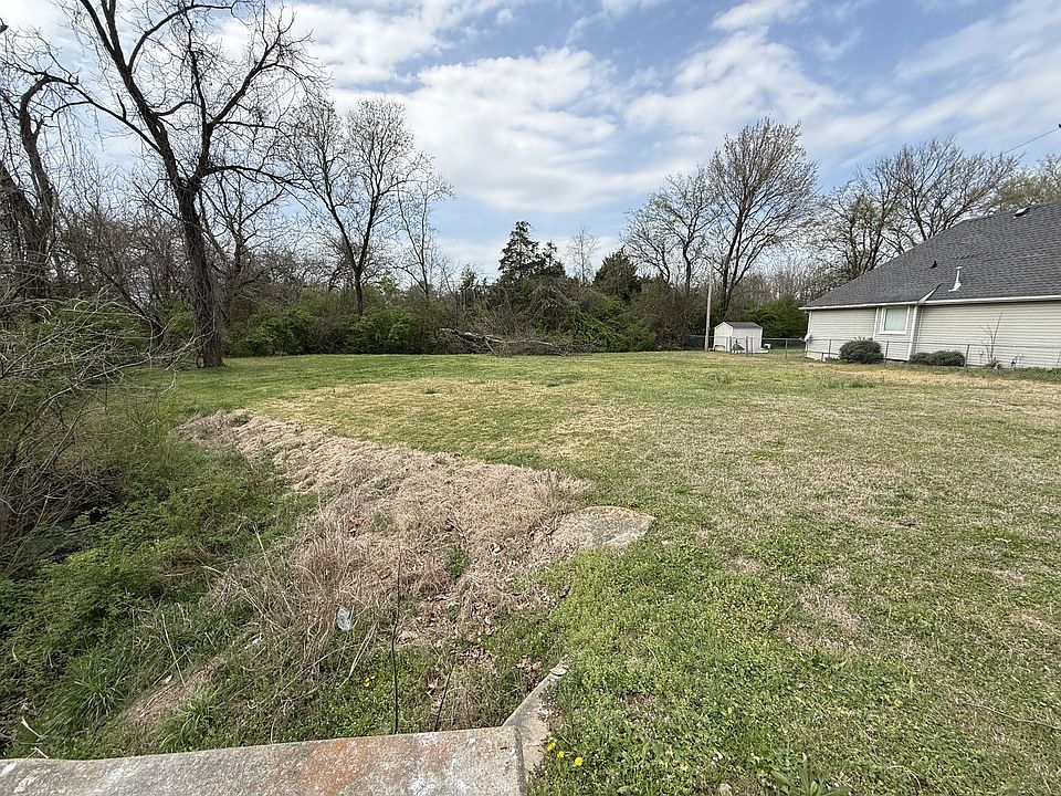 2nd image of 1760 University Dr Lot 323
