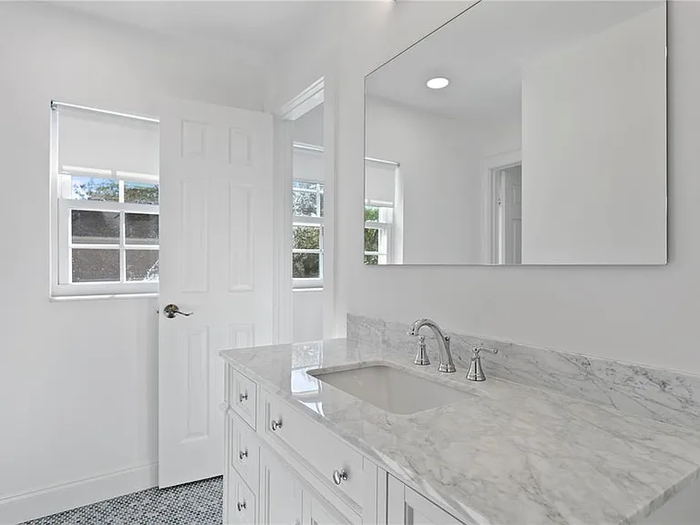 4704 W Brookwood Dr — Photo 37