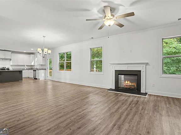 5th image of 516 Brooks Village Dr