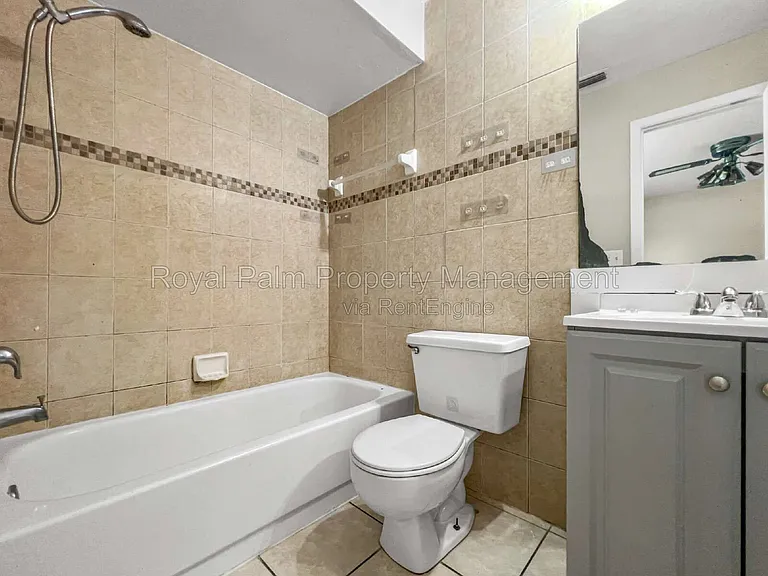 2706 Owen Ave S — Photo 15