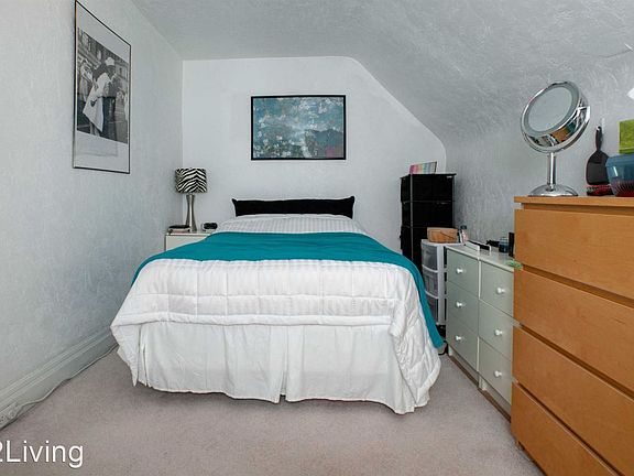 5th image of 630 Bellefonte St APT 3
